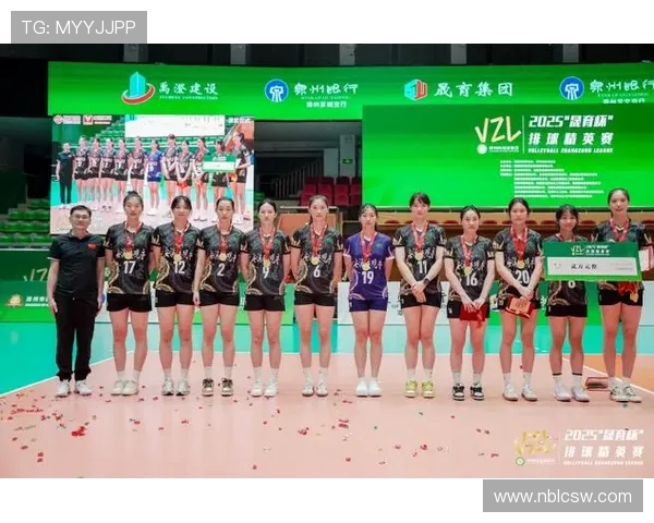 广州排球队在全国排球技术排行榜中荣获第七名的辉煌成就