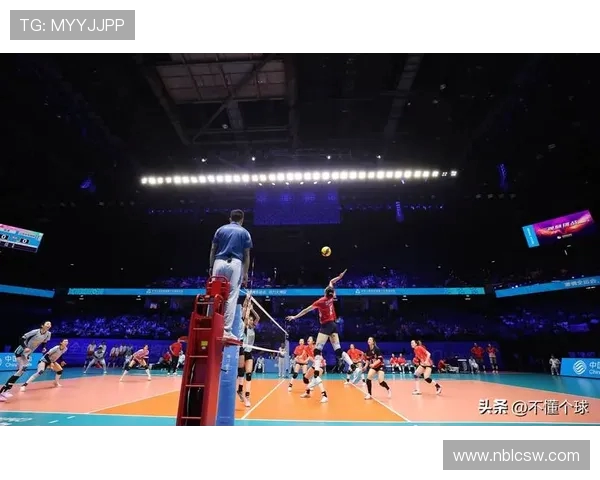 中国女排对阵荷兰的精彩对决比分揭晓全场比赛回顾与分析